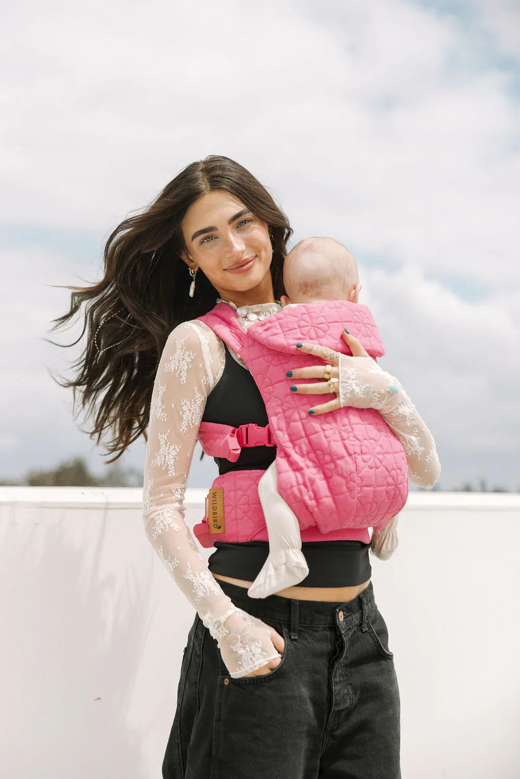 Giggle - Aerial Carrier